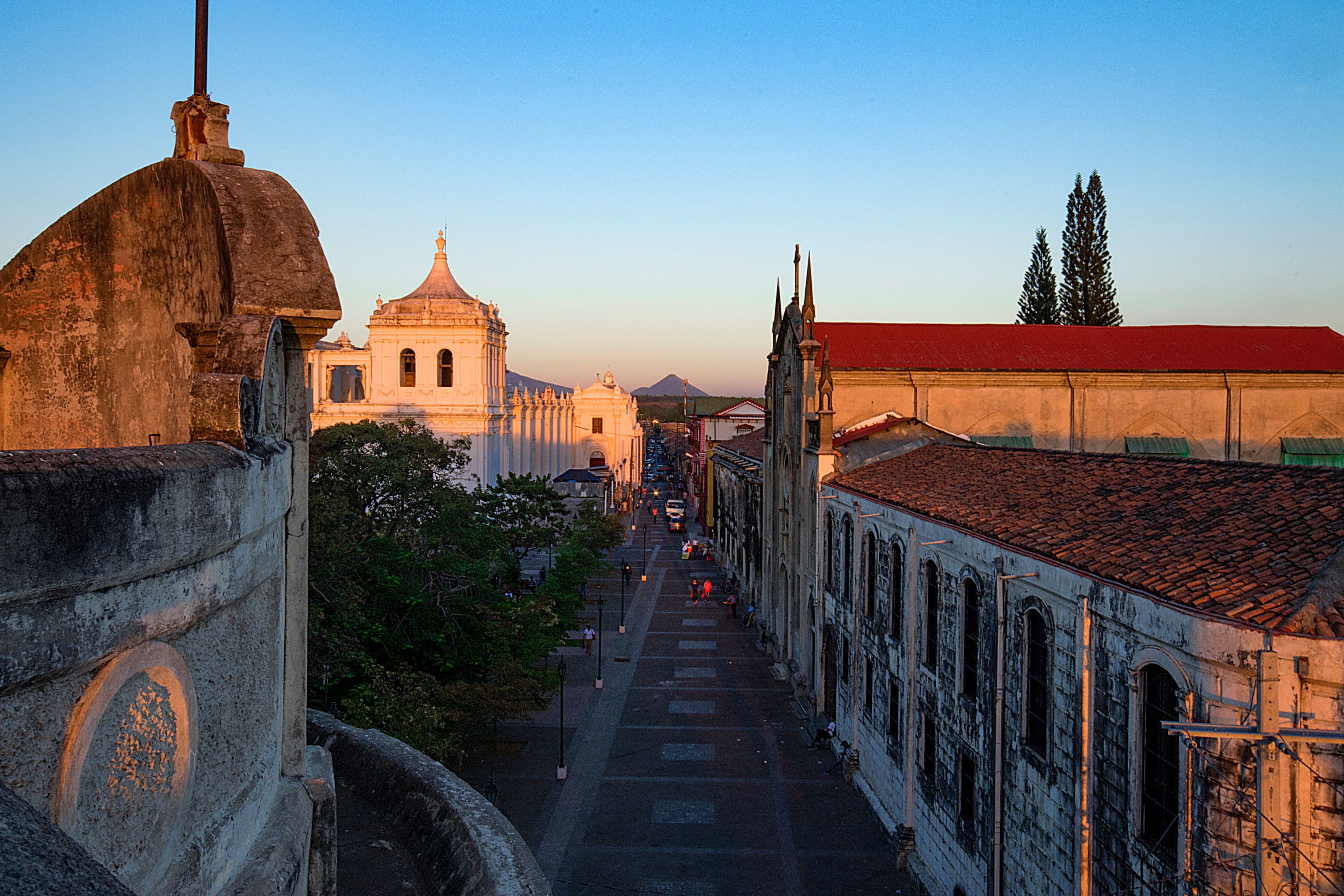 Historic and Colonial León 